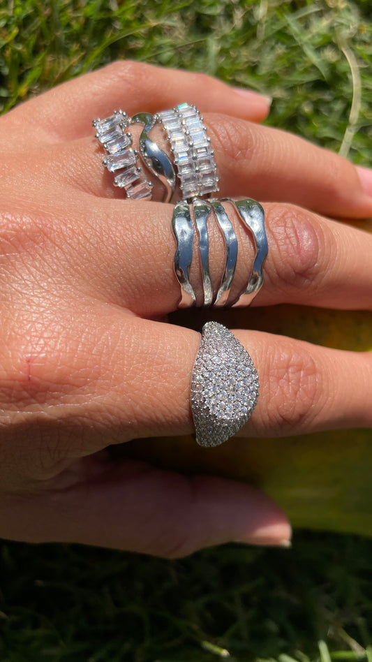 Sun drip crystal ring